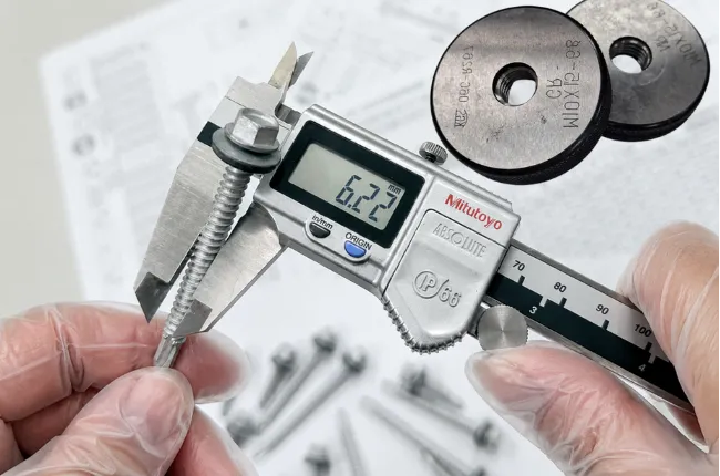Digital-Vernier-Caliper-and-Gauge